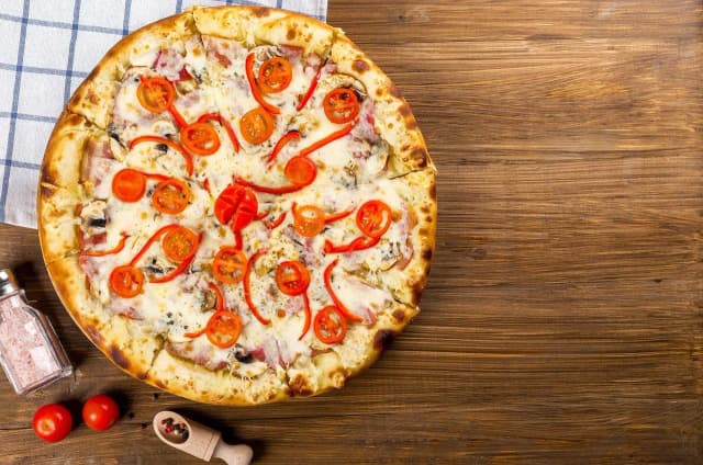 Pizza Hut ile kalorii? Zaskakujące wartości odżywcze popularnych pizz Pizza Hut ile kalorii? Zaskakujące wartości odżywcze popularnych pizz